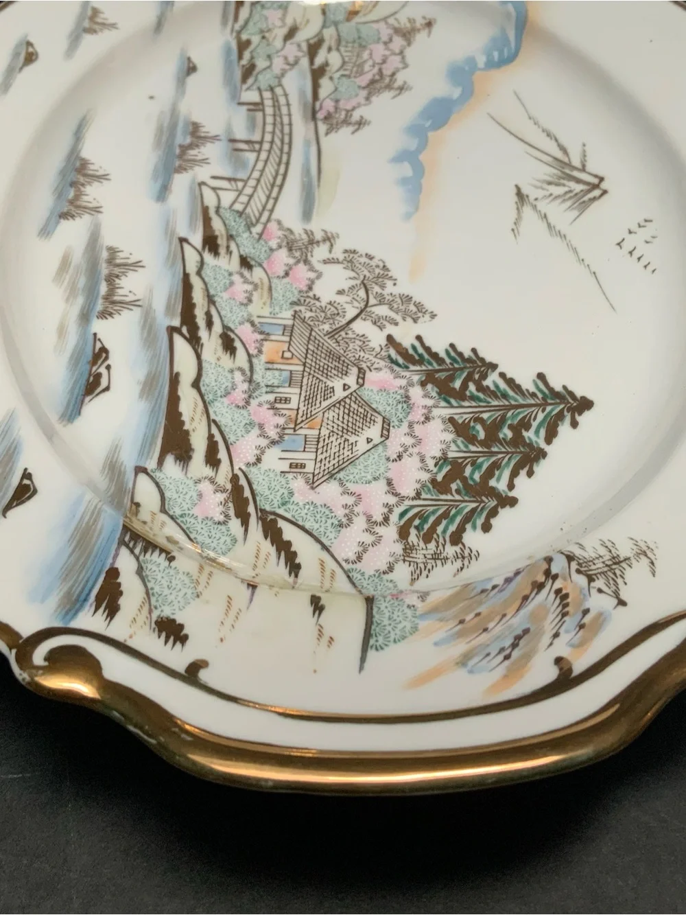 Vintage Hand-painted Kutani Porcelain 15” oval serving platter, Gold Trim, Japan